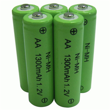 1.2V AA 2000mAh Ni-MH Rechargeable Battery for High-Drain Devices 